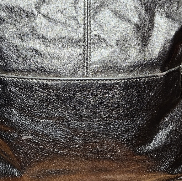 The SAK pewter leather crossbody - Picture 4 of 8